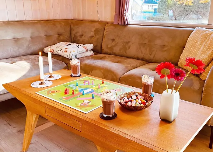 Lovely Family In Quiet Waterside Setting Hébergement de vacances